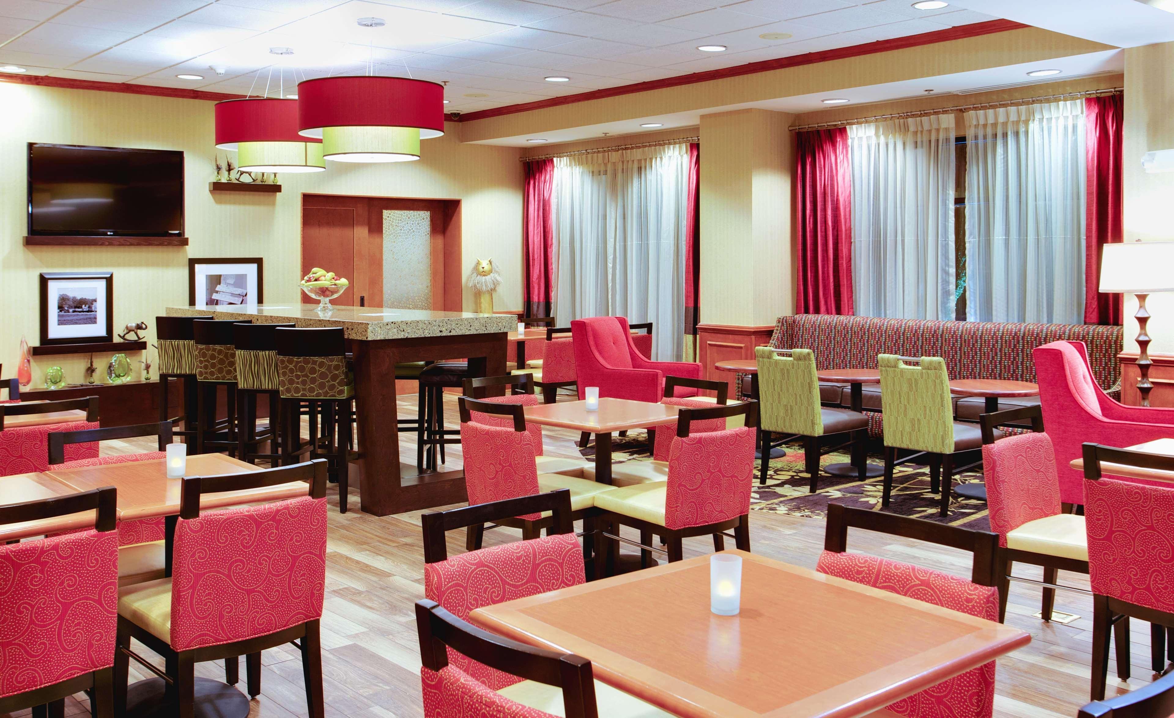 Hampton Inn Emporia Exteriér fotografie
