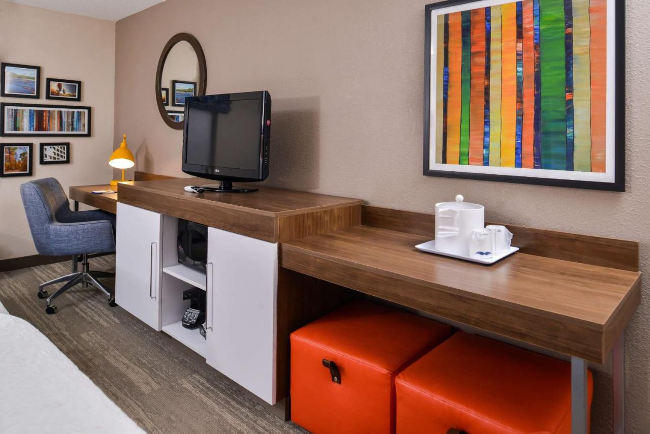 Hampton Inn Emporia Exteriér fotografie